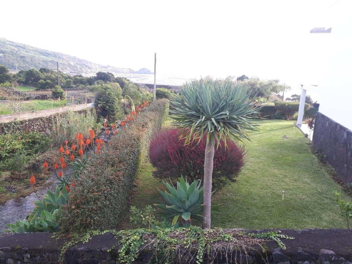 Casa da Ribeira Lajes do Pico Exterior foto